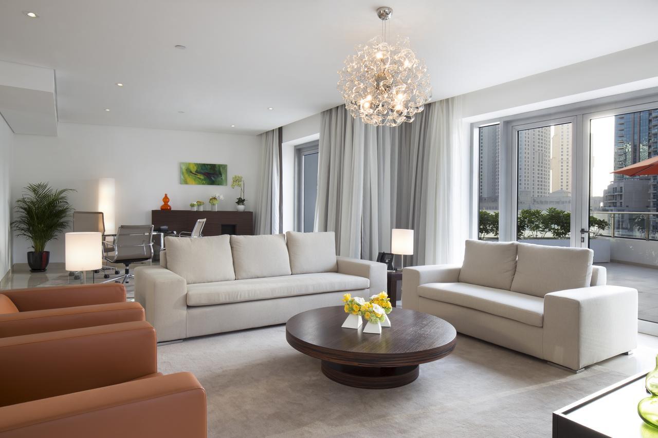 La Verda Suites And Villas Dubai Marina Exterior photo A living room
