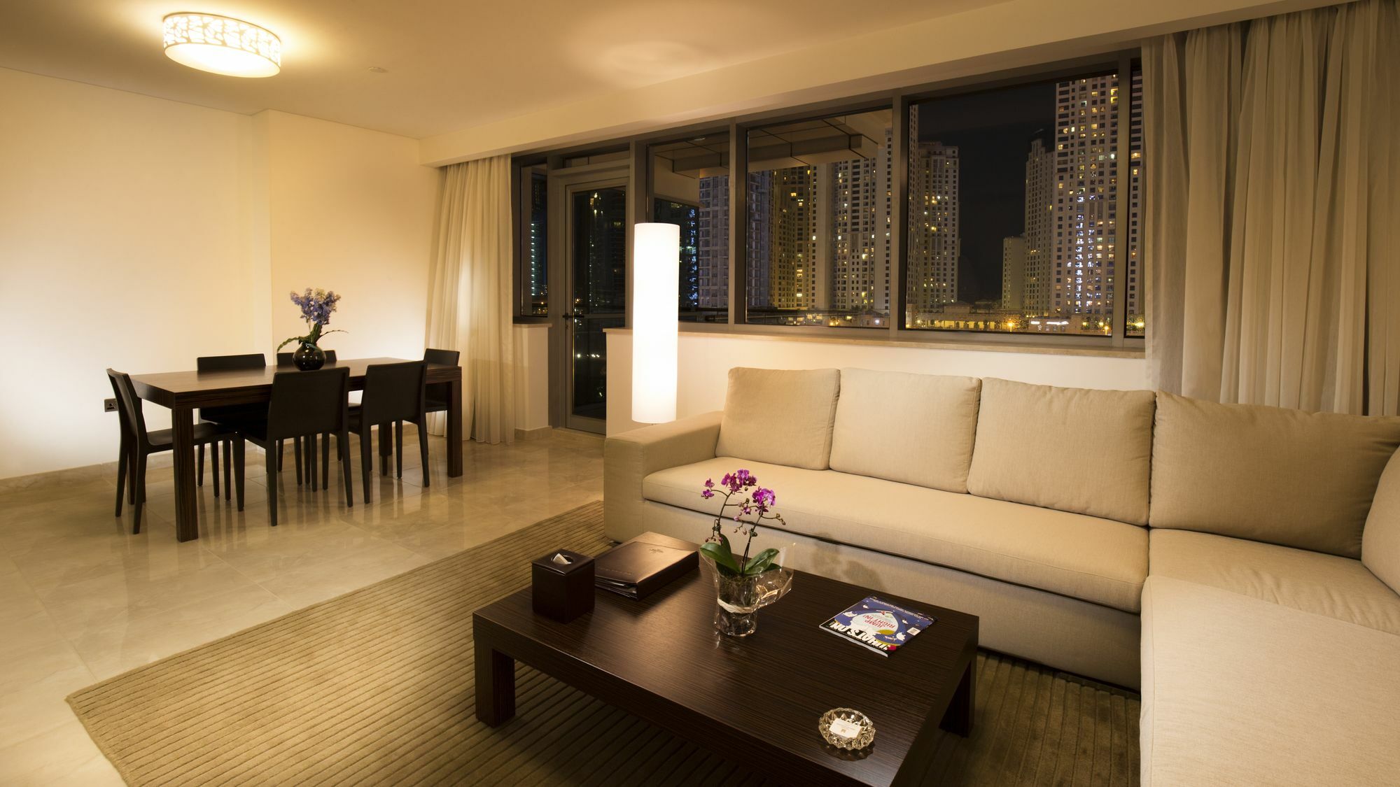 La Verda Suites And Villas Dubai Marina Exterior photo A living room in a serviced apartment in Hong Kong